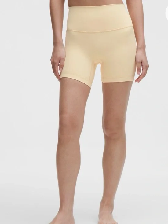 Lululemon Align No Line™ High-Rise Shorts in Butter Yellow - Picture 2 of 3